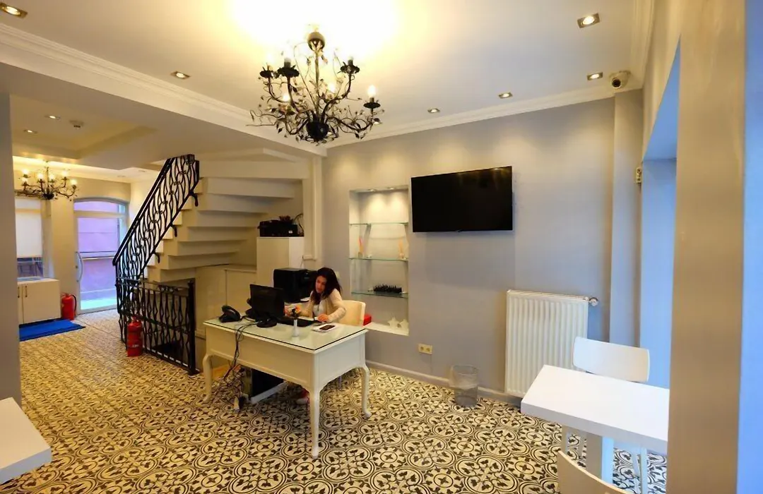 Ada Home'S Hotel Taksim-1