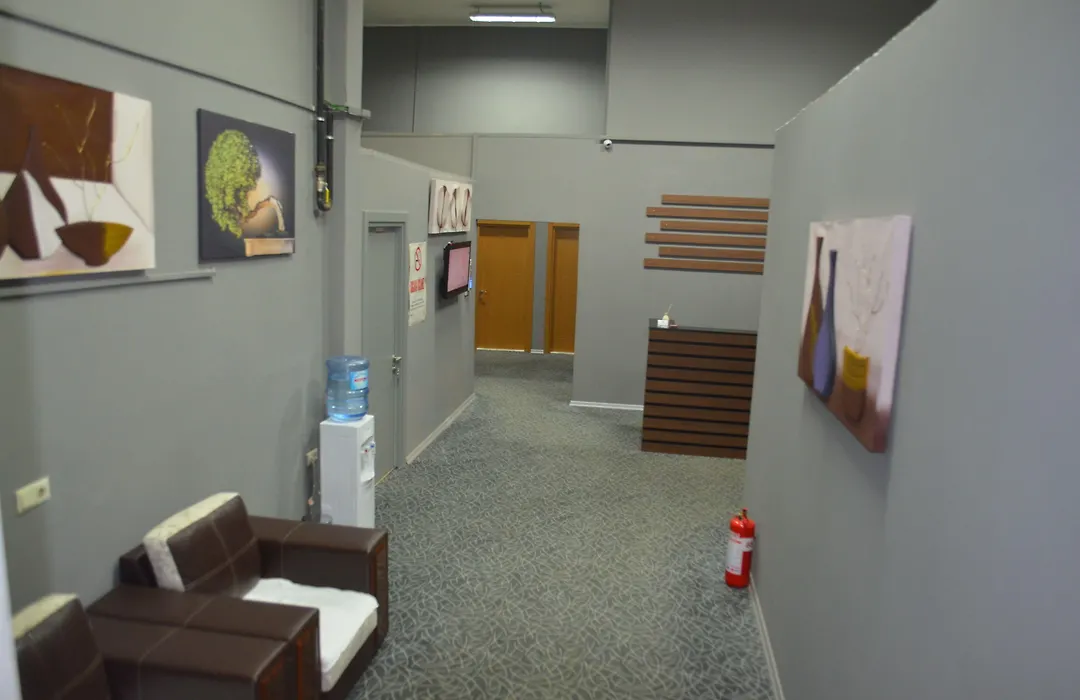 Hill Suites-1