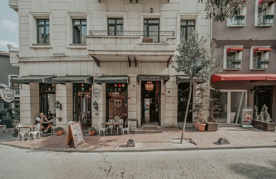Selvese Suites, Serviced Living In Galata-1