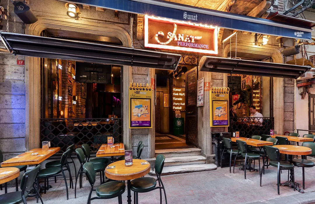 Sanat Hostel Taksim-1