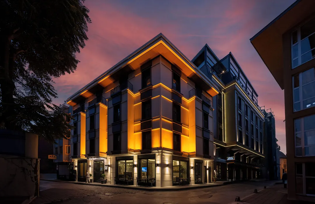 Hotel Ravi-1