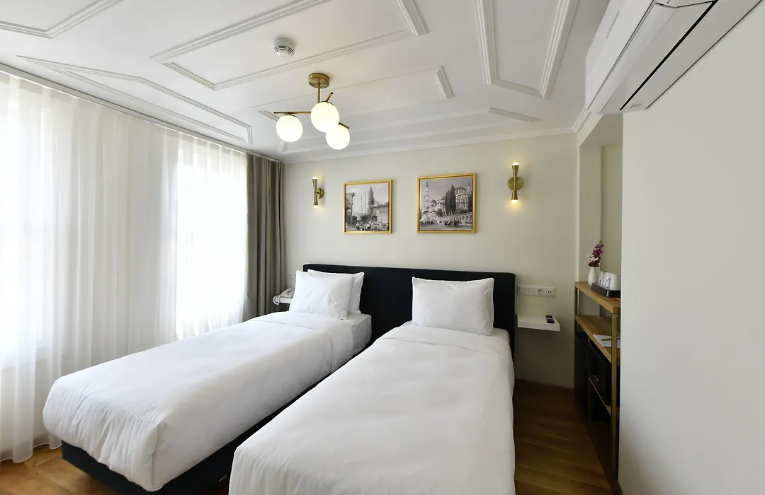 Agras Istanbul-1