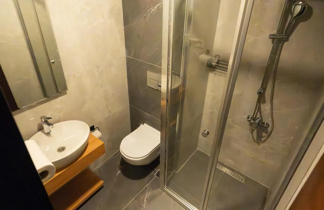 Diana Hotel-1