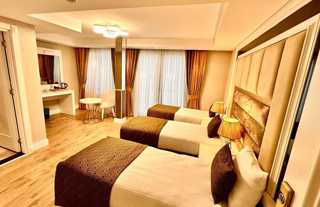 Pell Palace Hotel & Spa-1