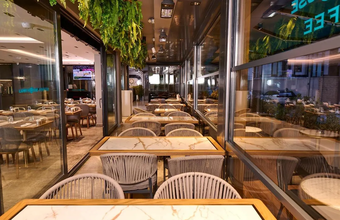 Livinton Istanbul Atasehir-1