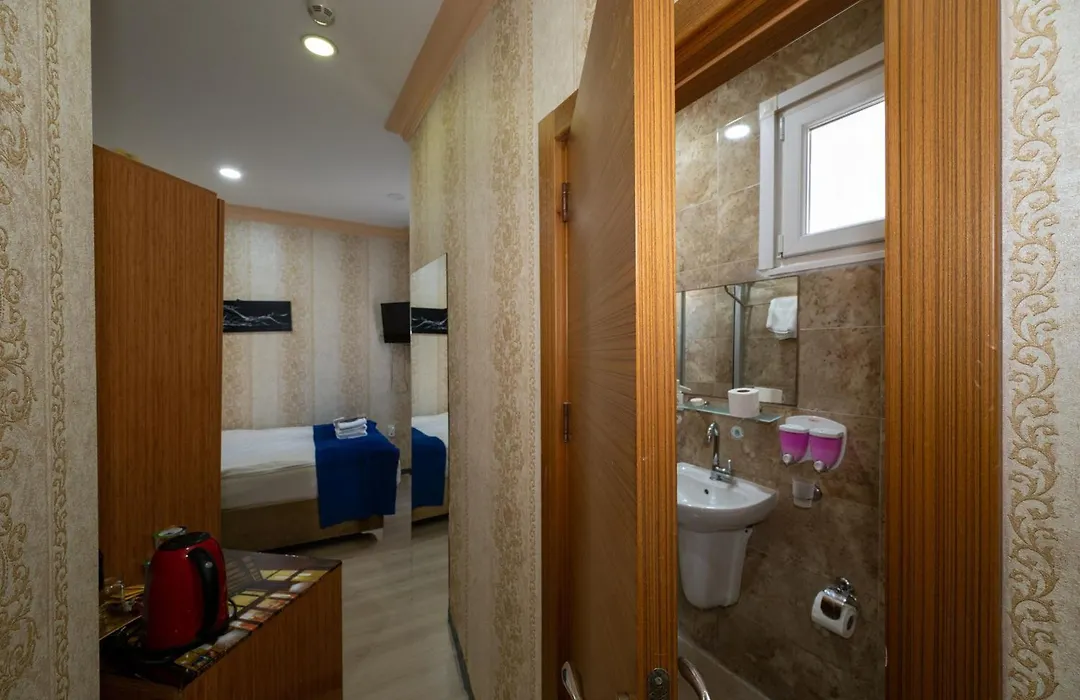 Maxwell Hotel-1