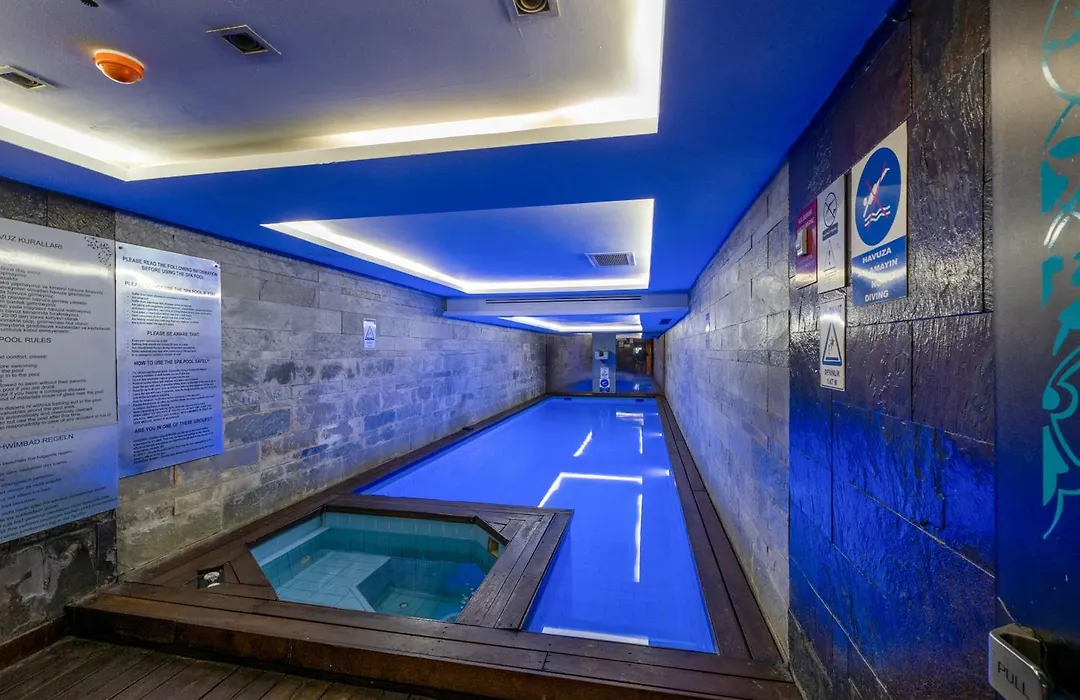 Pera Tulip Hotel & Spa-1