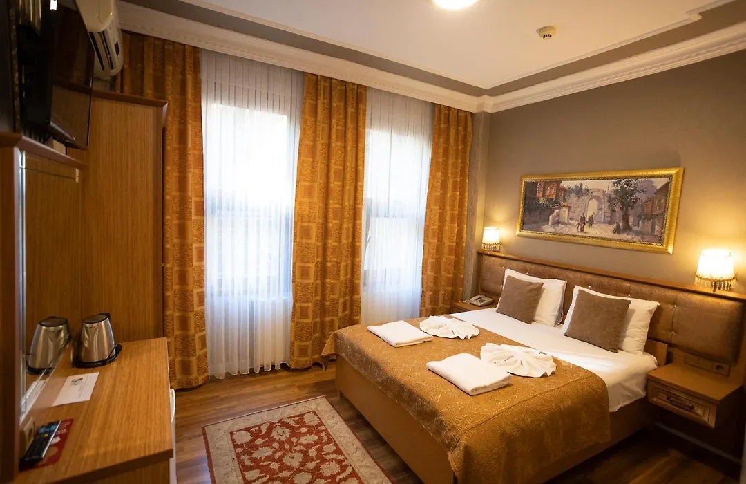 Tashkonak Studio Suites-1