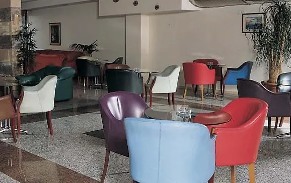 Art Hotel-1
