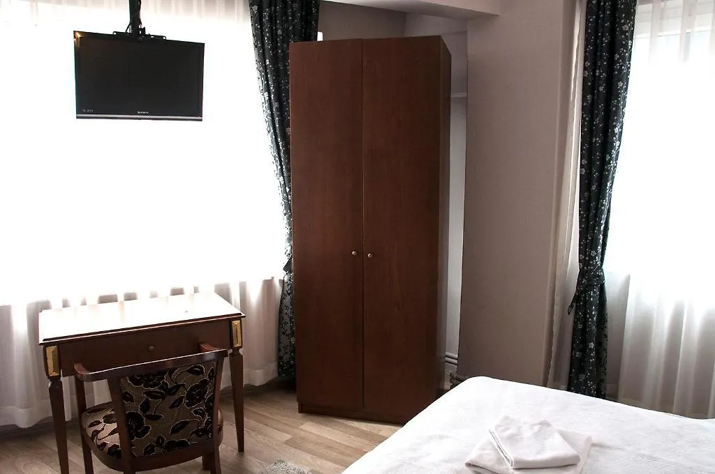 Kare Suite Nisantasi-1