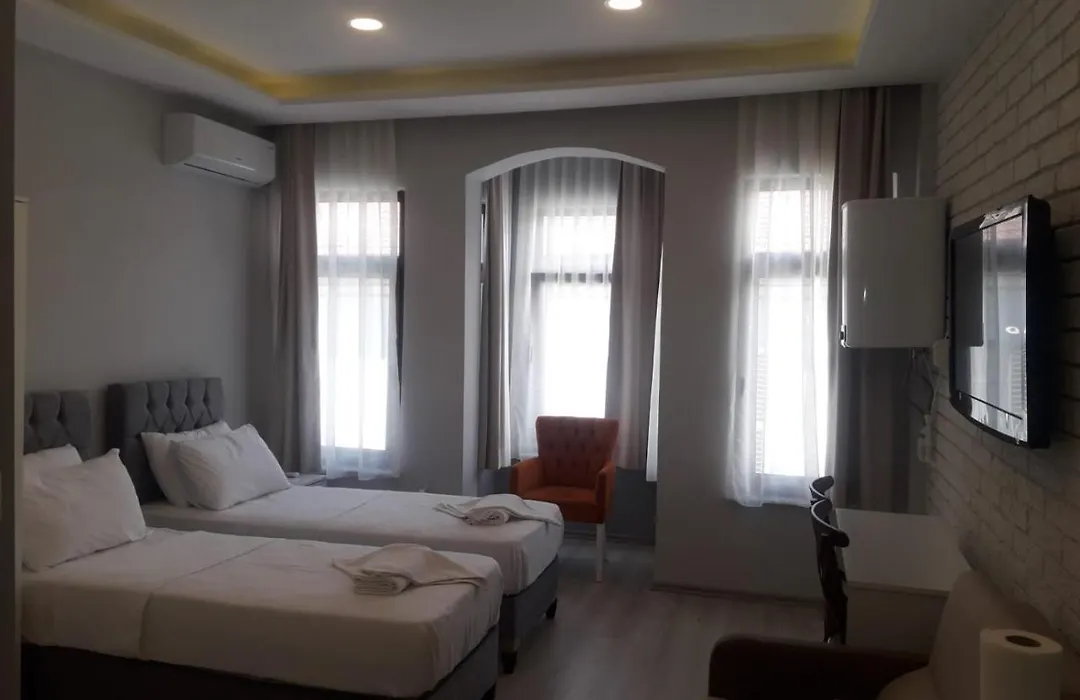 Roncalli Apartments-1
