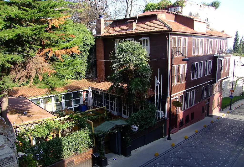 Hotel Ishakpasa Konagi-1