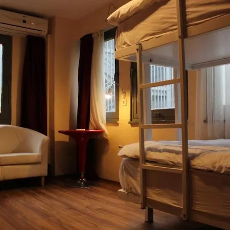 Gladden Rooms-3