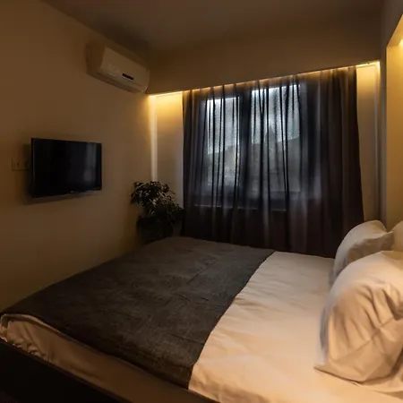 Intro Suites-2