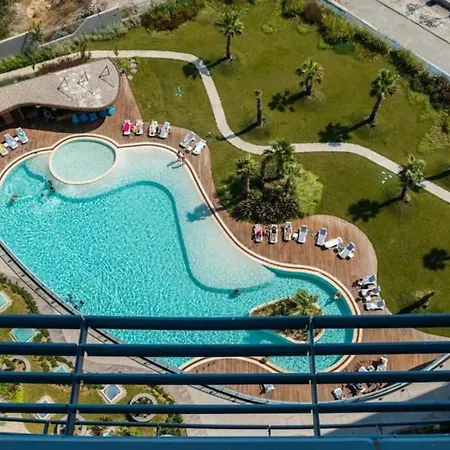 Lux 2 Room Suite Apartment With Seaview In Center-3