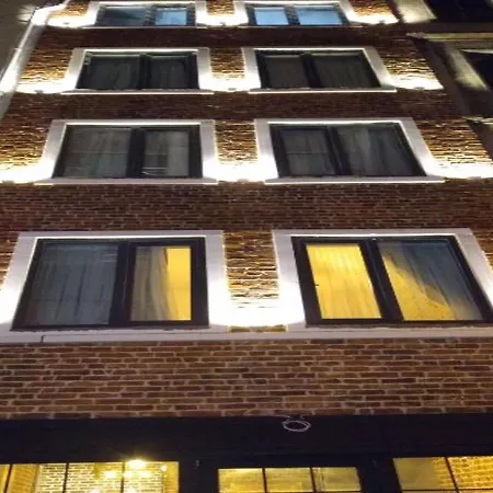 Little Ganj Suites-2