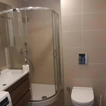 Modern Luxurious Home In Bagcilar-3