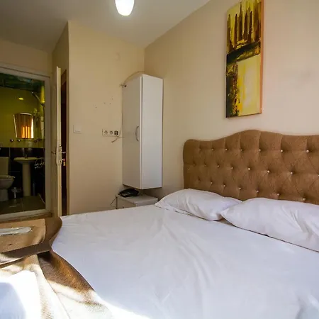 Oezyurt Hotel-2