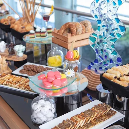 Doubletree By Hilton Istanbul Atasehir Hotel & Conference Centre-2