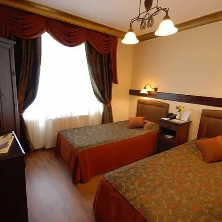 Megara Palace - Old City-3