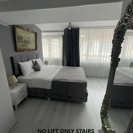 Oldmile Palace Hotel-3