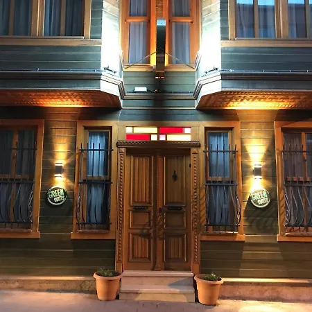 Green Mansion-2