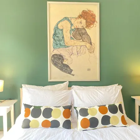Lovely Flat With Central Location In Fatih-3
