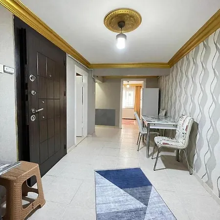 Istanbul Taksim Beyoglu Feridiye Cad 128-3