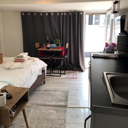 Istanbul Taksim Harbiye Apartment-3