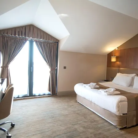 Gk Regency Suites Hotel-3