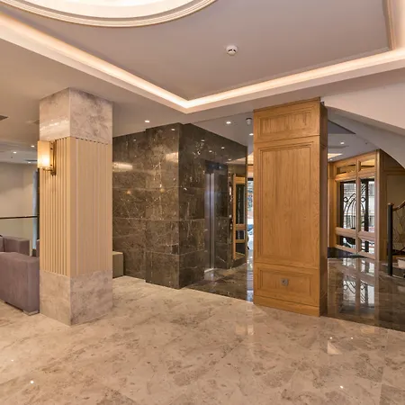 Golden Royal Hotel & Spa-3