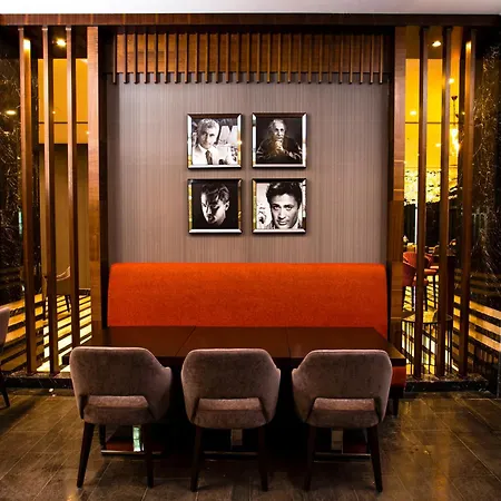 Cher Hotel-2