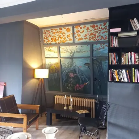 Rent Room-2
