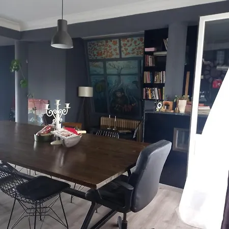 Rent Room-3