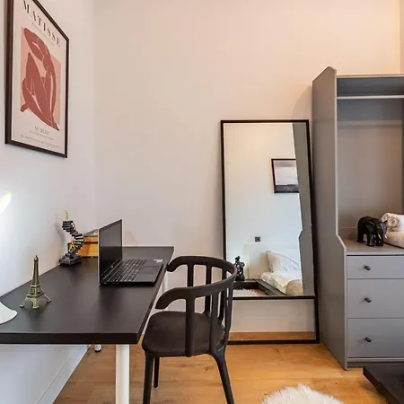 Modern Flat With City View In Kadikoy-2
