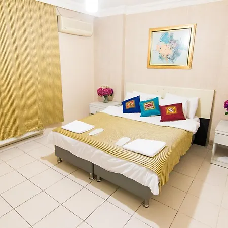White Palace-2