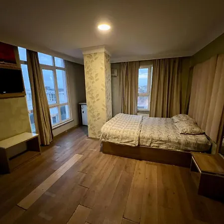 Camellia Suit Hotel-3