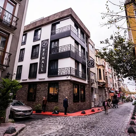 Remall Suites Hotel-3