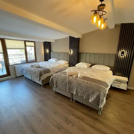 Golden Arrow Suites-3