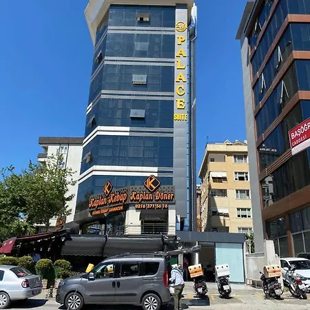 216 Palace Suite-2