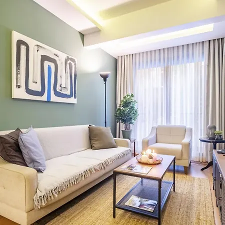 Flat With Superb Location In Nisantasi-3