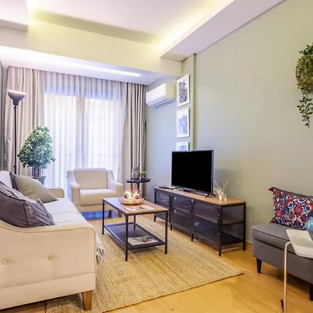 Flat With Superb Location In Nisantasi-2