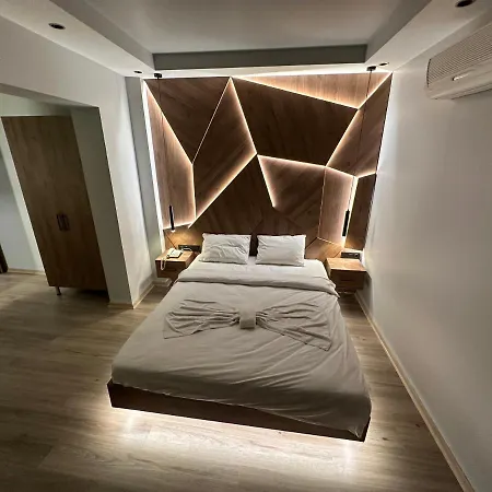 Rose Suites-3