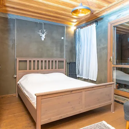 Historic House Surrounded By Attractions In Balat-2