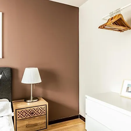 Chic Residence Flat With Central Location In Sisli-3