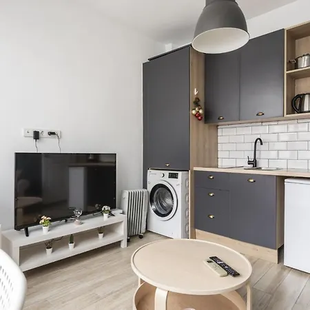Central And Modern Flat 5 Min To Taksim Square-3