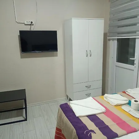 Ava Suite 1+0-2