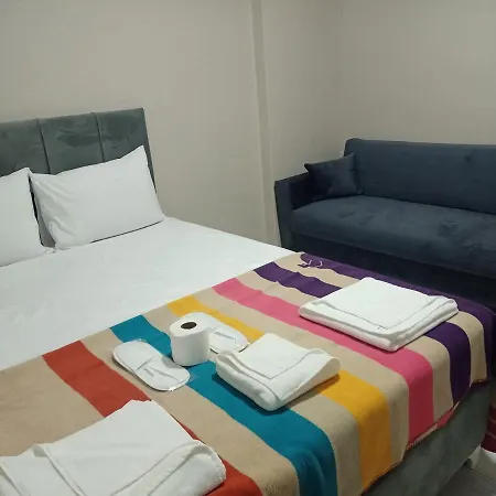Ava Suite 1+0-3