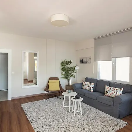 Gorgeous 3Bed2Bath Bright Bosphorus Views! #55-2