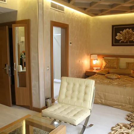 The Time Hotel Old City-2